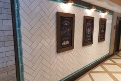 Pale neptune dado frame