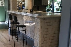 Bar-Front-using-curverd-tiles