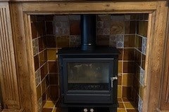 PT018-decorative-tiles-with-complementary-browns