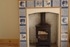 finished-fireplace-de-Morgan-tiles-Copy