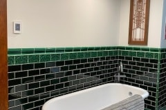Emerald 6X3" tiles with tulip border